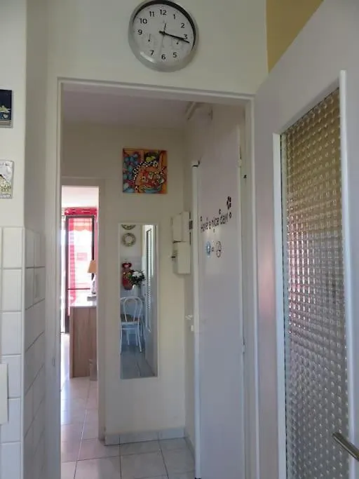 Nice Nord 2 Pieces Calmes,Wifi,Clim,Balcon,Parking Frankreich