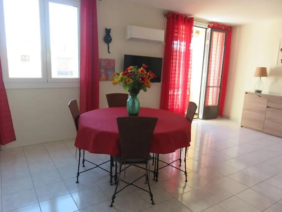 Apartament Nice Nord 2 Pieces Calmes,Wifi,Clim,Balcon,Parking Francja